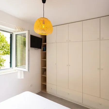 Jesliving Hvar - 2 Bedroom Elegant With Sea View In Historic Center Of Apartment *