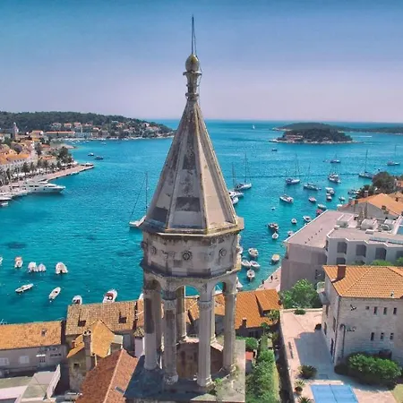 Jesliving Hvar - 2 Bedroom Elegant With Sea View In Historic Center Of * Hvar Town