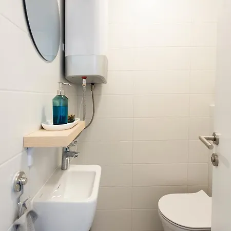 Jesliving Hvar - 2 Bedroom Elegant With Sea View In Historic Center Of Apartment